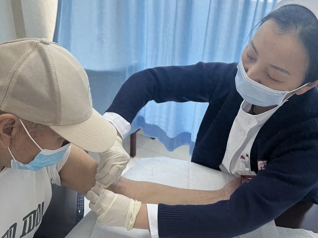 西安市中医医院：一根“生命线”的护航之旅——PICC门诊暖心守护